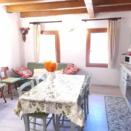 Apartman Val Visdente 1 *